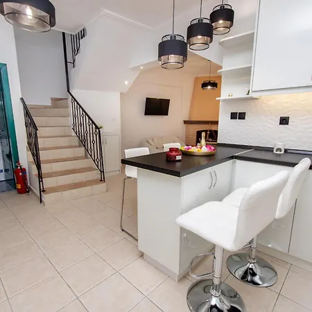 Holiday home Maria Luxury *